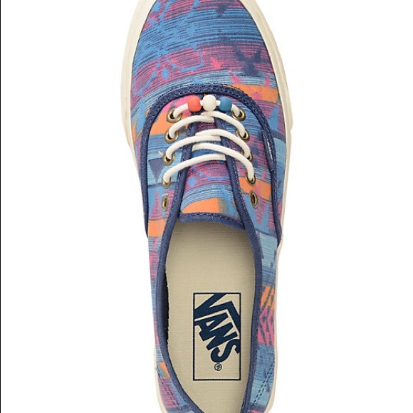 SOLD Rare Vans - Picture 2 of 6